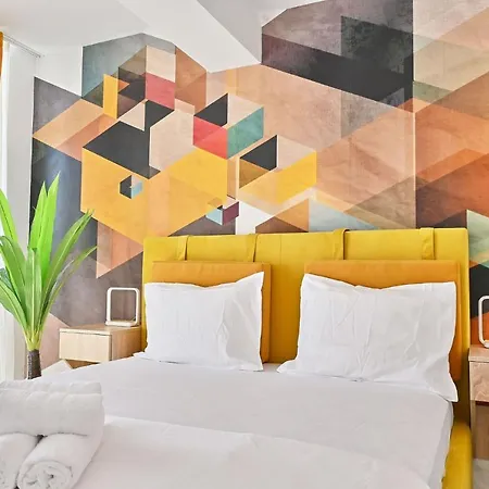 Diamond Sea View 2br - N Pools Mamaia