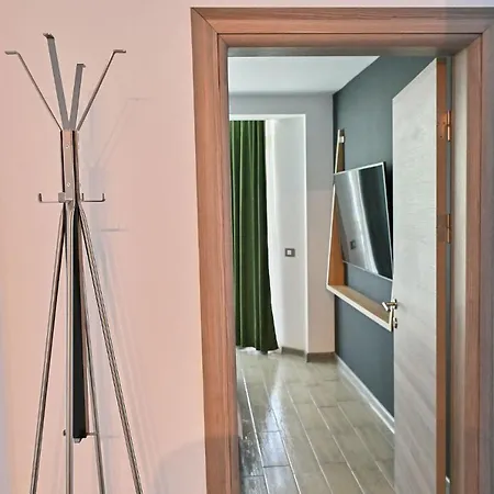 Apartment Diamond Sea View 2br - N Pools
